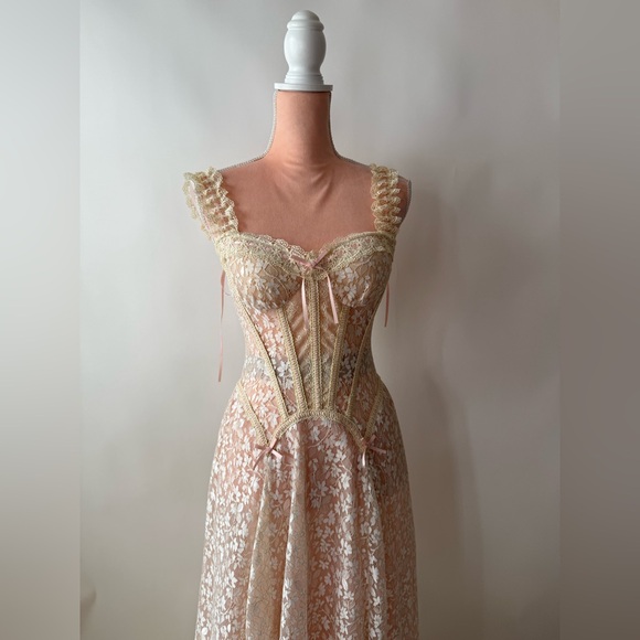 Lacemade The Glass Candy Corset Dress - Picture 16 of 16